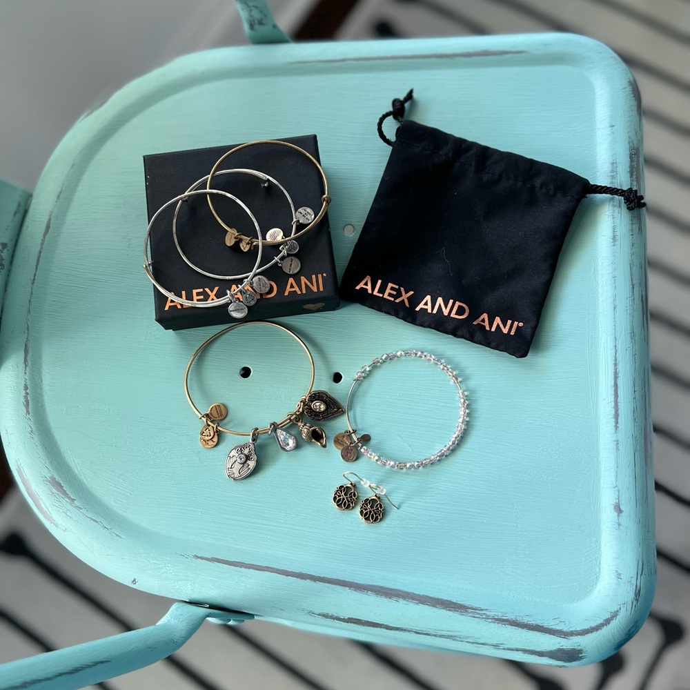 Alex and Ani bundle of jewelry